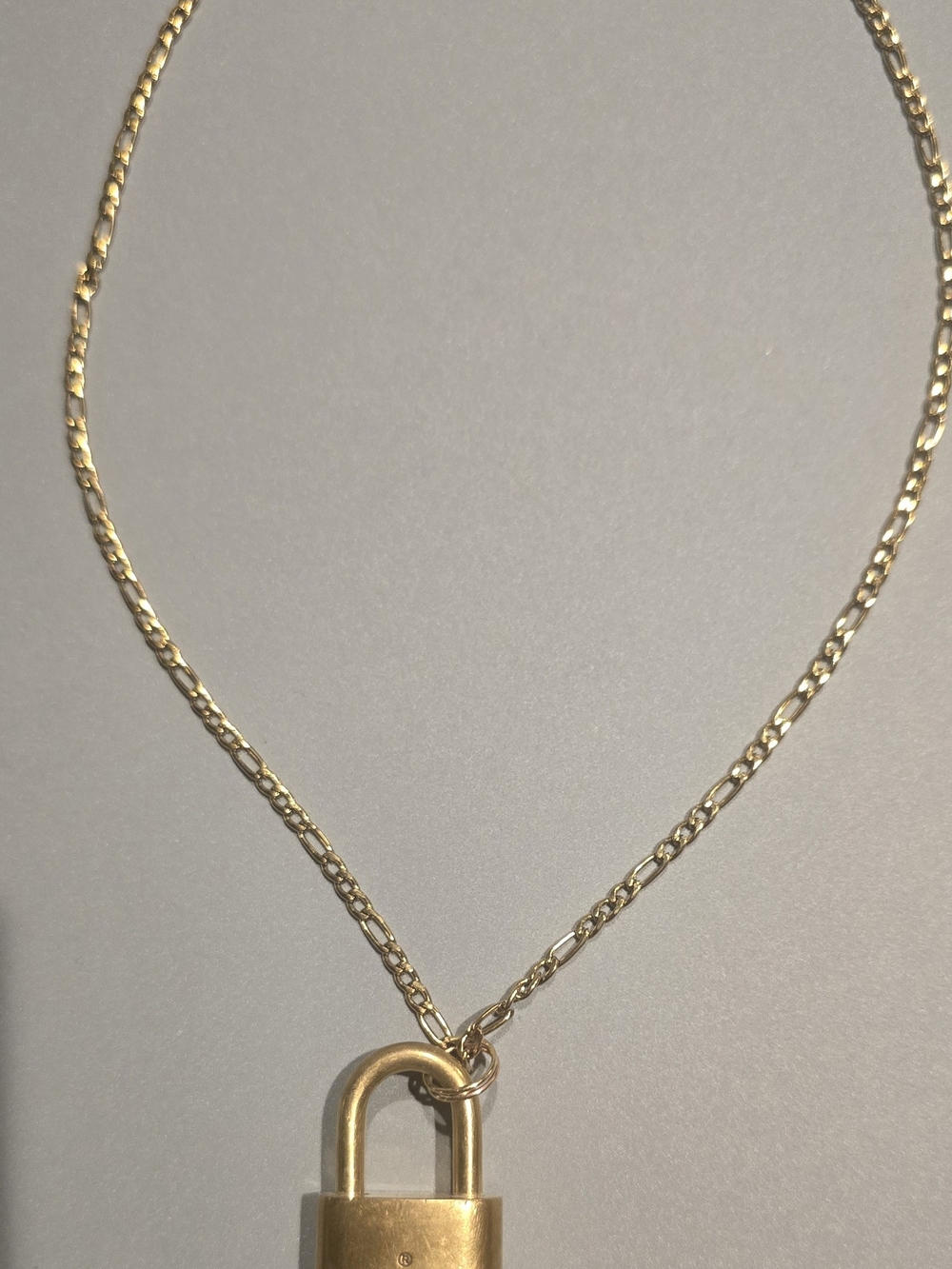 Authentic Louis Vuitton Lock On Unbranded 18k Gold Plated Figaro Necklace - Picture 2 of 3